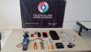 Trio é preso por envolvimento em onda de furtos em Araranguá