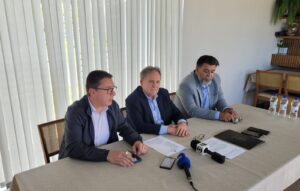 Defesa aposta no retorno de Clésio Salvaro à prefeitura nesta semana