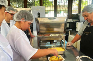 Evento em São José reúne oportunidades de emprego para pessoas com deficiência