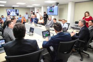 Obra da SC-108 pauta reunião da bancada do Sul com secretário Jerry Comper