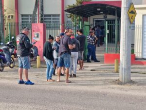 “Chuva de santinhos” ameaçam lisura das eleições em Tubarão