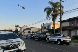 Dois criminosos morrem em confronto com a Polícia Militar em Araranguá