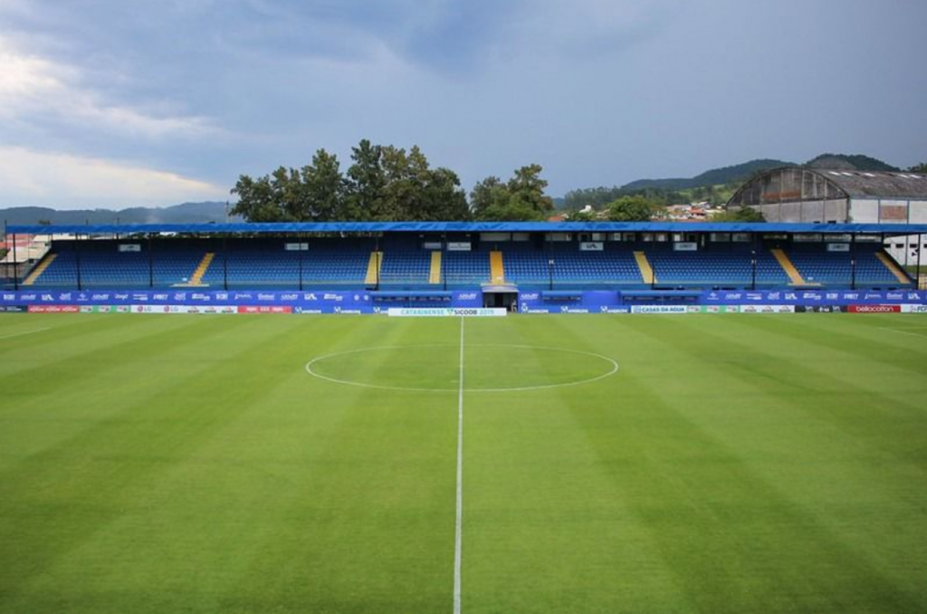 Clube Atlético Tubarão alerta para tentativas de golpes nas redes sociais
