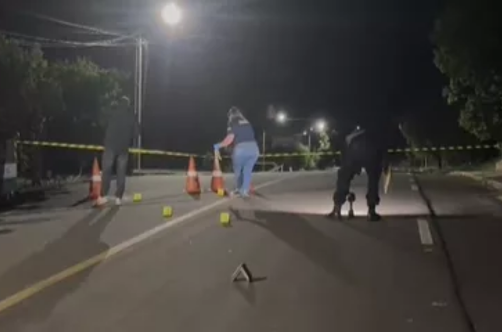 Homem mata namorado da ex e se esconde em hotel