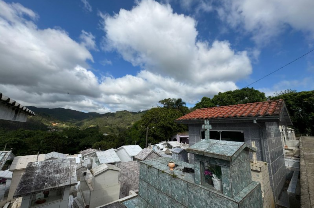 Equipes de Tubarão farão trabalho especial de combate a dengue nos cemitérios
