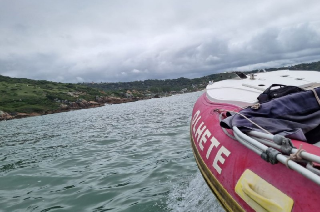 Homem que desapareceu na Praia do Rosa é soldado da Brigada Militar no RS
