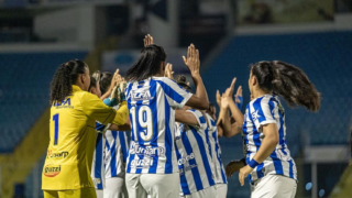 Avaí Kindermann sai na frente do Marcílio Dias no primeiro jogo da semifinal