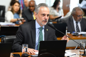 Relatório prévio da Reforma Tributária acata doze emendas de senador catarinense