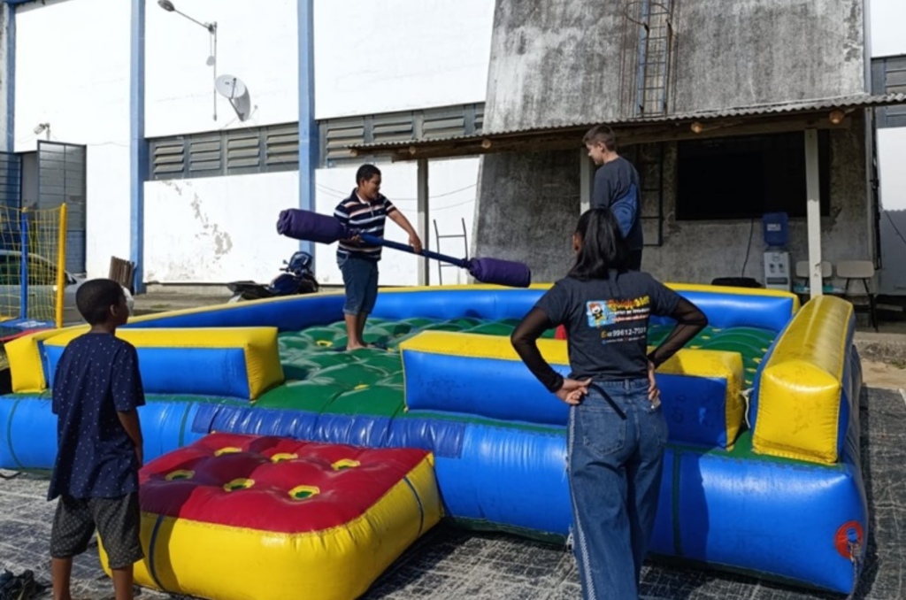 Crianças participam de atividades especiais em Gravatal