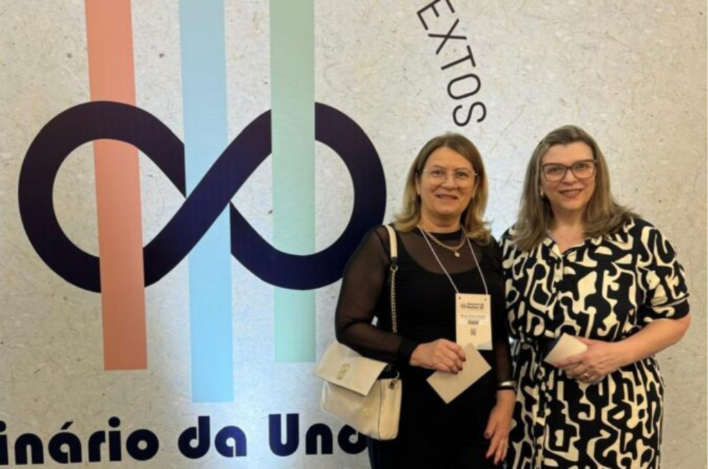 Secretaria de Educação de cidade do Sul participa de Seminário na capital