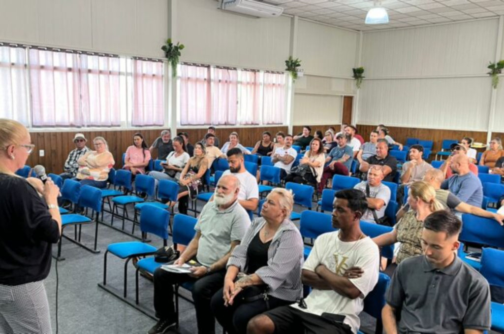 Comércio de praia terá regras mais rígidas na temporada de verão em Imbituba