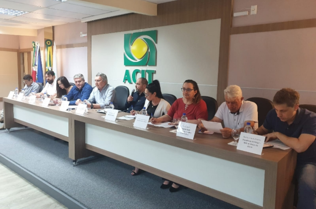 Lideranças da Facisc se reúne em Tubarão para debater temas importantes