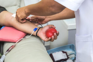 Aumento de solicitações de sangue ocasiona reforço por pedido de doações no Hemosc