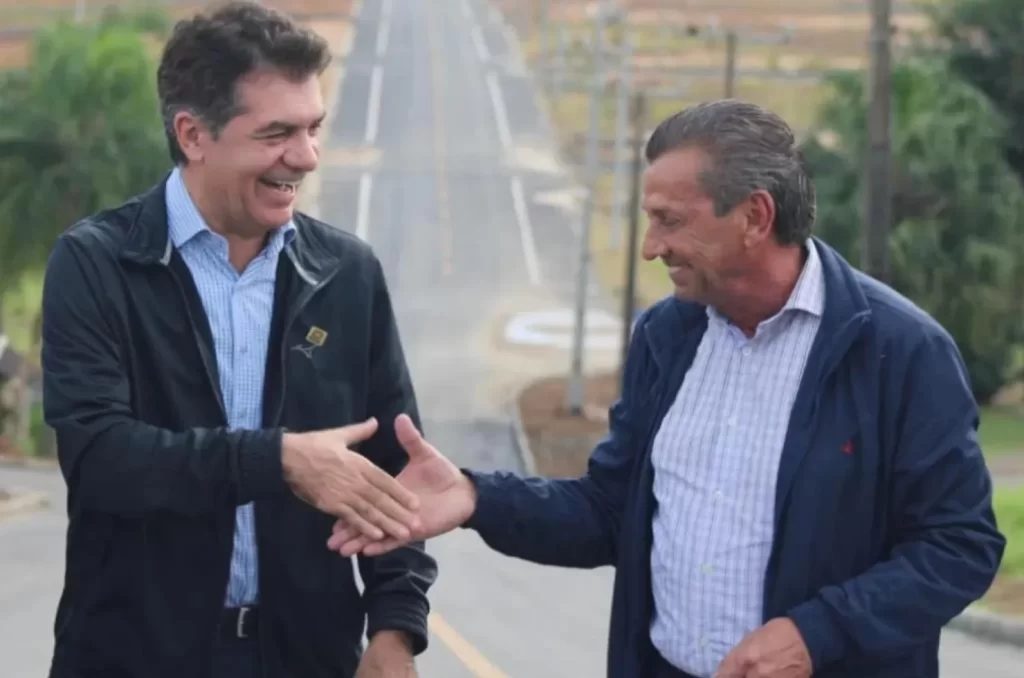 ‘Clésio vai voltar a ser prefeito’, projeta Júlio Garcia