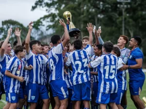 Base do Avaí conquista tricampeonato da Liga Municipal