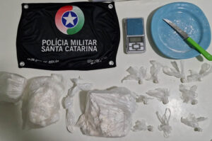 Polícia Militar prende homem por tráfico de drogas em Nova Veneza