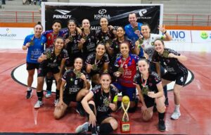 Barateiro é tetracampeã catarinense de futsal feminino
