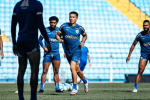 Avaí apresenta retrospecto positivo em jogos contra o Ceará