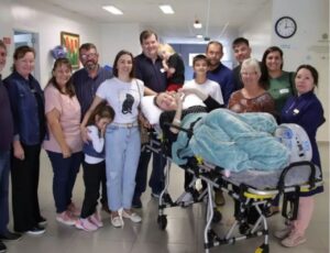 Após dois meses, prefeita de Trombudo Central recebe alta