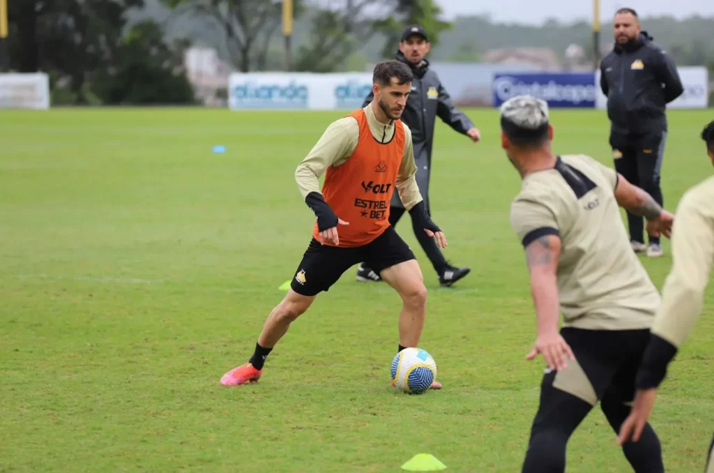 Treino do Criciúma no CT Antenor Angeloni