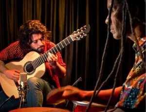 Duo Prata do Mar lança seu primeiro EP em Itajaí