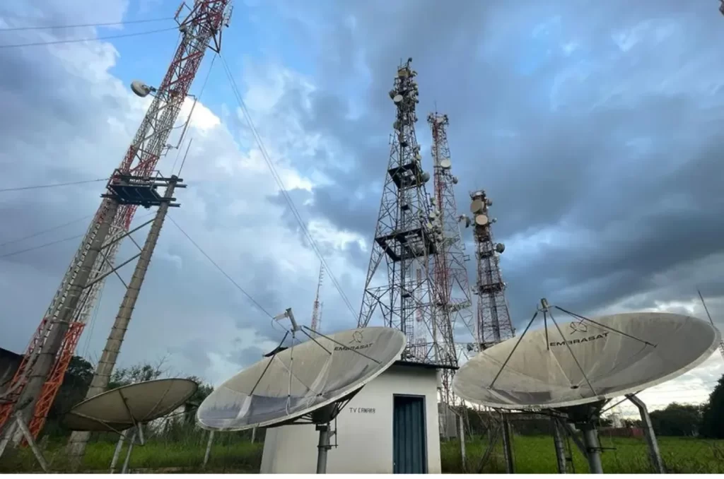 Emissora de TV é alvo de furto de fios em Araranguá