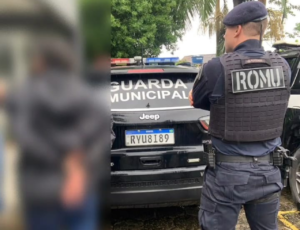 Homem é preso por importunação sexual perto de terminal em Floripa