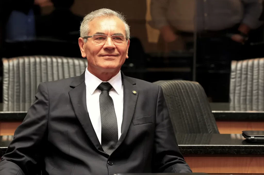 Sílvio Dreveck faz críticas à PEC que propõe o fim da escala de trabalho 6x1