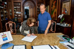 Marilisa Boehm assume governo durante viagem ao Chile