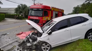Acidente na Rodovia Jorge Lacerda, em Criciúma
