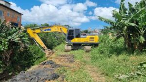 São José avança em desassoreamento para evitar enchentes
