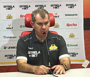 “Poderia ter duelado mais”, avalia Tencati após derrota para o Internacional