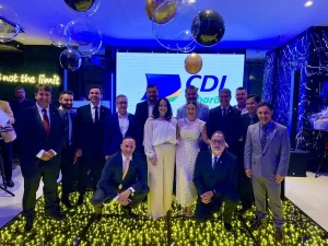 Nova diretoria da CDL Tubarão é oficialmente empossada