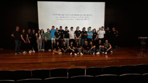 Projeto celebra 20 anos com poesias de estudantes em Florianópolis