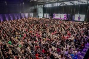 Delas Summit começa hoje e deve reunir mais de oito mil mulheres