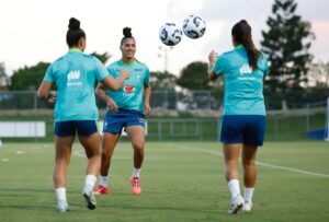 Seleção Brasileira Feminina inicia preparação para amistosos