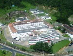 Entidades discutem futuro do terreno da penitenciária de Florianópolis 