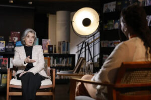 Ministra Cármen Lúcia e TV Brasil são alvos de notícias falsas