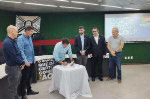 Assinada ordem de serviço para nova etapa da Av. Santos Dumont
