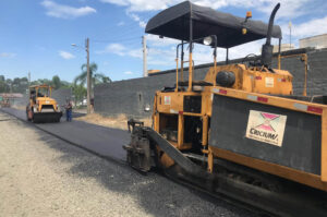 Prefeitura inaugura pavimentação asfáltica no bairro Santo Antônio