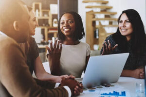 Comunicação assertiva: entenda a importância no ambiente profissional