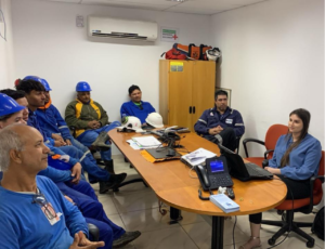 Empresas de Siderópolis recebem palestra em alusão ao Novembro Azul