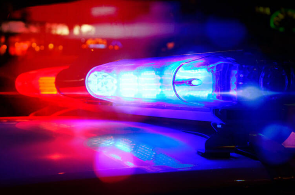 Menor de idade é flagrado traficando no bairro Morrotes