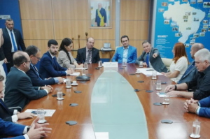Em Brasília, projetos para saúde e turismo de Gravatal são protocolados