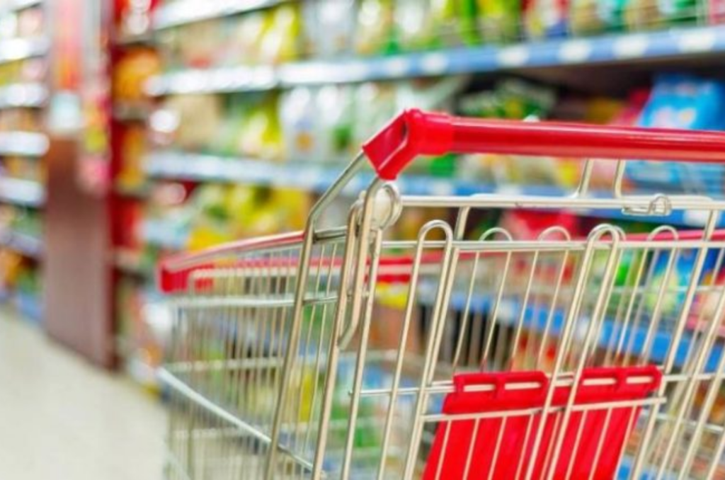 Pesquisa de preço sobre cesta básica é realizada em Tubarão