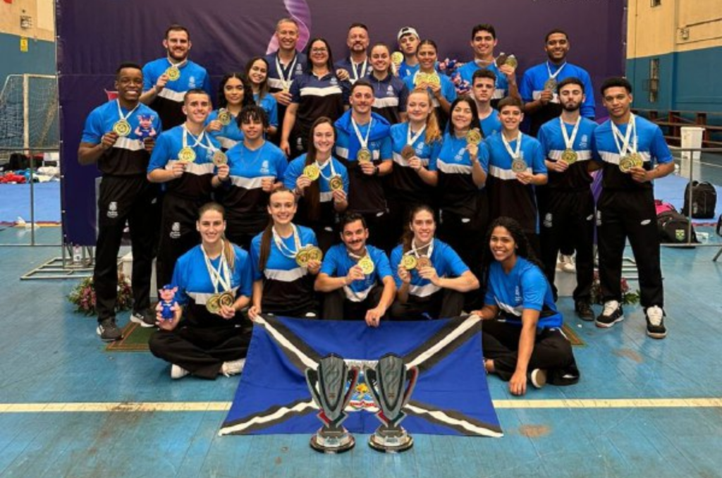 Karatê de Tubarão quebra recordes e se torna campeão geral do JASC