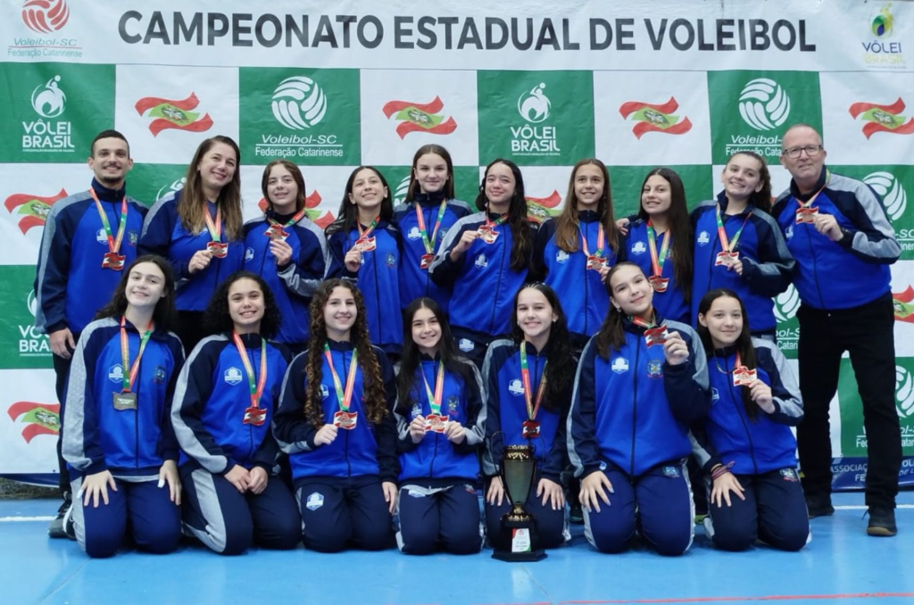 Vôlei de Tubarão é o terceiro melhor time de SC na categoria sub-13