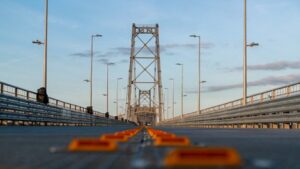 Teste de sentido único na ponte Hercílio Luz começa nesta terça-feira