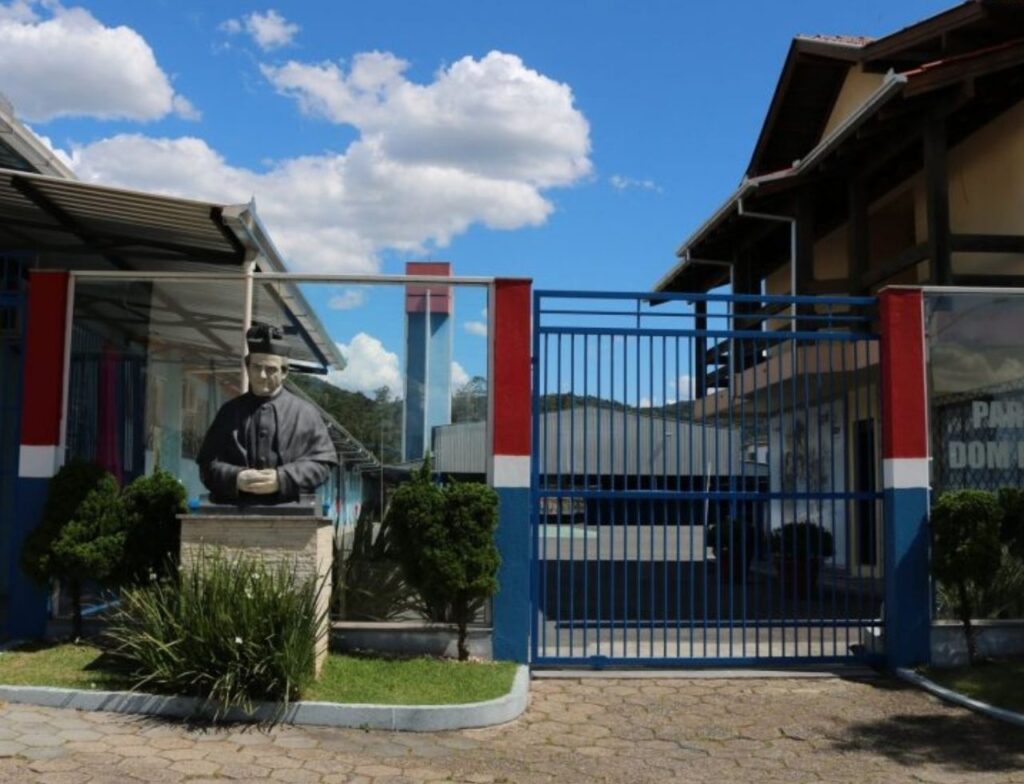 Em Itajaí a congregação está à frente do Parque Dom Bosco, que é uma das mais importantes entidades filantrópicas da região 