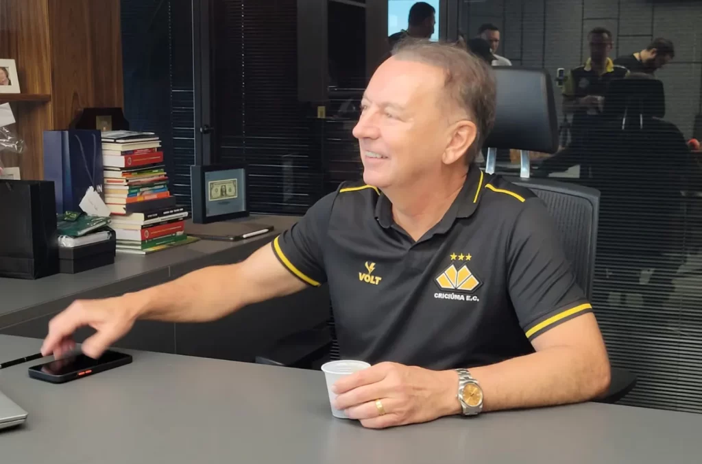 Anselmo Freitas desiste de concorrer à vice-presidência do Criciúma